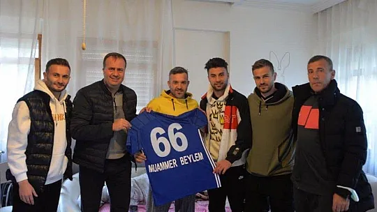 Fethiyespor taraftarının yanında