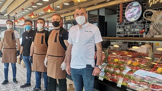 Sürmeli Kasap ve Şarküteri Fethiye halkı ile buluştu