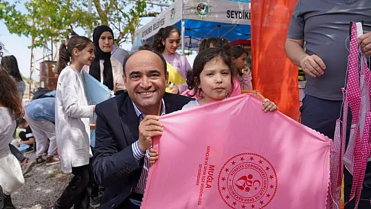 Yüzlerce Uçurtma Tlos Antik Kenti'nde Uçtu