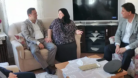 Kaymakamdan Şehit Ve Gazi Ailelerine Bayram Ziyareti