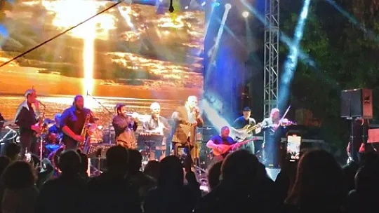 S.A.F'ta Volkan Konak rüzgarı