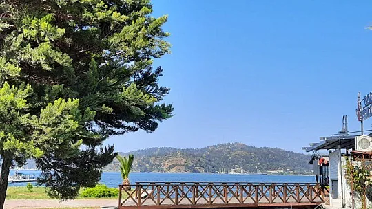 Ölüdeniz Plajlarında Sessizlik Hakim