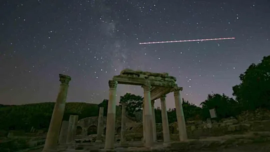 Stratonikeia Antik Kentinde Meteor Yağmuru Şöleni