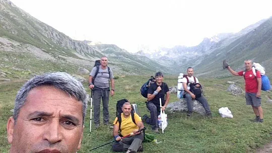 30 Ağustos'u 3 bin 70 metrede kutlayacaklar