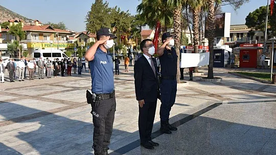 30 Ağustos Zafer Bayramı'nın 98'inci yıldönümü dolayısıyla Milas'ta resmi tören düzenlendi.
