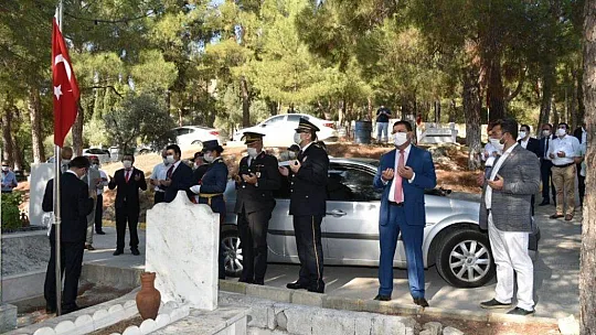 30 Ağustos Zafer Bayramı'nın 98'inci yıldönümü dolayısıyla Milas'ta resmi tören düzenlendi.