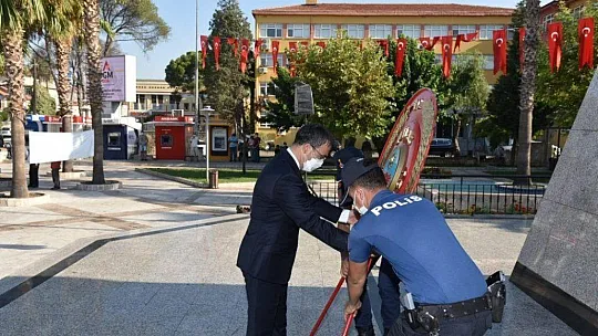 30 Ağustos Zafer Bayramı'nın 98'inci yıldönümü dolayısıyla Milas'ta resmi tören düzenlendi.