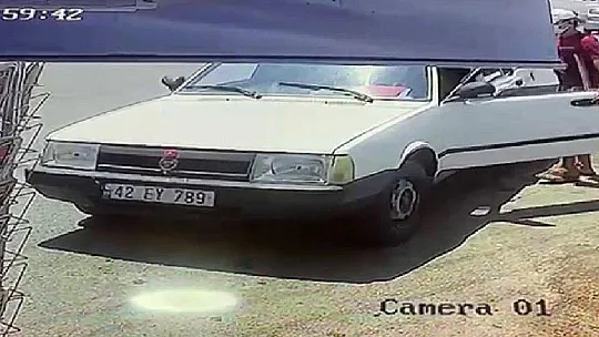 30 saniyede çaldı, kendi otomobiline biner gibi, binip gitti