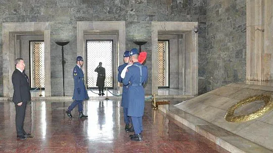 FTSO'DAN ANITKABİR ZİYARETİ