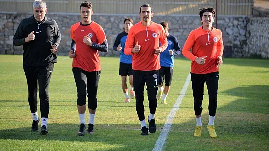 ZONGULDAK KÖMÜRSPOR MAÇI HAZIRLIKLARI SÜRÜYOR