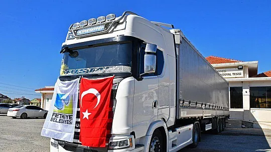 FETHİYE BELEDİYESİ YARDIM ÇALIŞMALARINA DEVAM EDİYOR