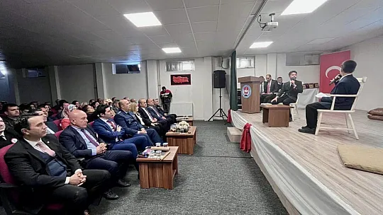 12 MART İSTİKLAL MARŞININ KABULU VE MEHMET AKİF ERSOY'U ANMA PROGRAMI DÜZENLENDİ