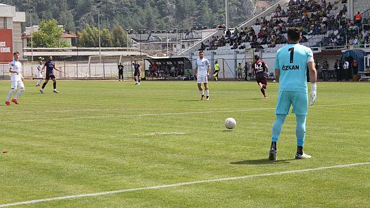 Fethiyespor Evindeki Son Maçını Kazandı