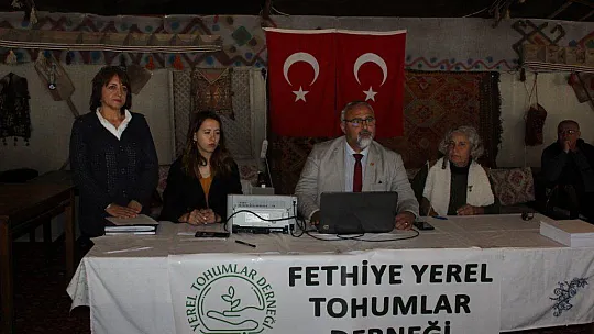 EBRU OĞUZHAN YETER GÜVEN TAZELEYEREK TEKRAR BAŞKAN SEÇİLDİ