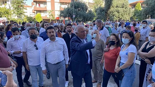 Ak Parti'ye Milas'ta coşkulu katılım