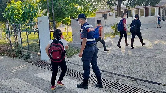 2021-2022 eğitim-öğretim yılında jandarma sahada