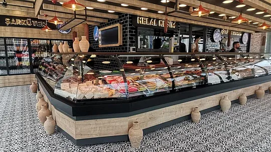 Sürmeli Kasap ve Şarküteri Fethiye halkı ile buluştu