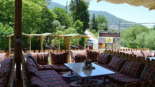 Saklıkent'e değer katacak 'Kırmızı Beyaz Et Restaurant' hizmetinizde