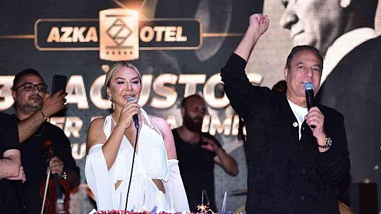 4 YIL ARADAN SONRA BODRUM'A SAHNE İÇİN GELDİ