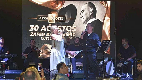 4 YIL ARADAN SONRA BODRUM'A SAHNE İÇİN GELDİ