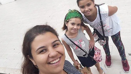 ADA, HAYALİNİ KİTABA DÖNÜŞTÜREN ÖĞRETMENLERE TEŞEKKÜR ETTİ