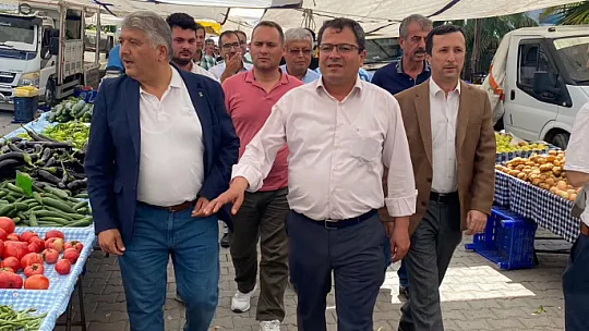 Cumhur İttifakı İlçe Başkanları Sahada Kol Kola Cumhurbaşkanına Destek İstedi