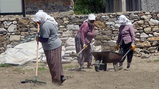 45 derece sıcakta tarihe dokunuş