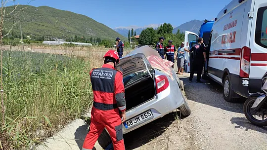 Seydikemer'de Kazada Anne Hayatını Kaybetti Çocuğu Yaralandı