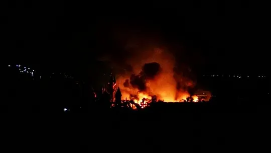 5 yıldızlı otelin yakıt tankı patladı, saatler süren yangın güçlükle kontrol altına alındı