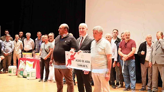 50 ton gübre ambalajını imha edecek atık projesinde coşkulu kutlama