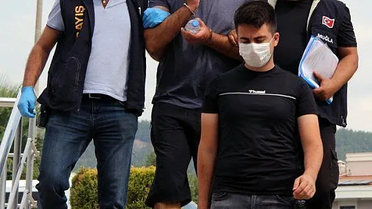 52 yıl hapis cezası bulunan ve sahte belgelerle kendini ölmüş gösteren Youtuber yakalandı