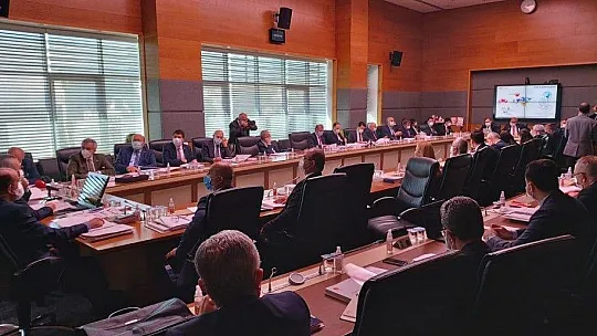 Girgin, ETİ-MADEN Genel Müdürlüğü'ne dair sorular sordu