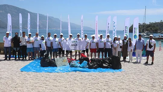 Ölüdeniz'de Su Altı ve Koy Temizliği Yapıldı