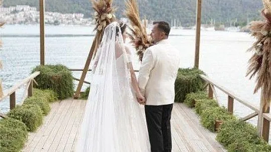 Mine Soydemir ile Mustafa Amaç rüya gibi bir düğünle dünya evine girdi