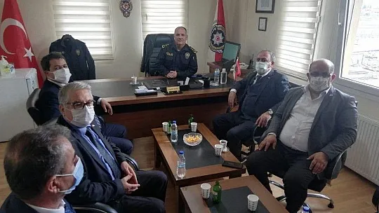 Seydikemer'de MHP'den ziyaretler