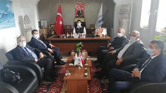 Seydikemer'de MHP'den ziyaretler