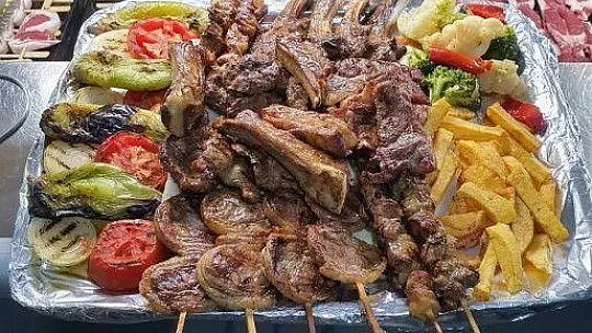 'Önallar Köy Sofrası' yeni yüzüyle hizmete devam ediyor