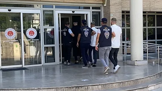 Muğla'da Nitelikli Dolandırıcılar Yakalandı
