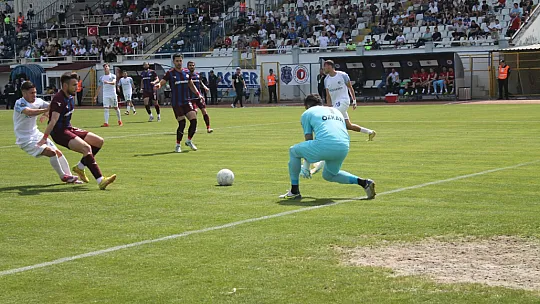 Fethiyespor Evindeki Son Maçını Kazandı