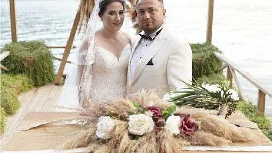 Mine Soydemir ile Mustafa Amaç rüya gibi bir düğünle dünya evine girdi