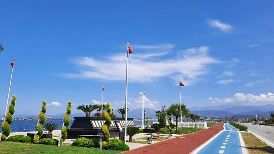 Ölüdeniz Plajlarında Sessizlik Hakim