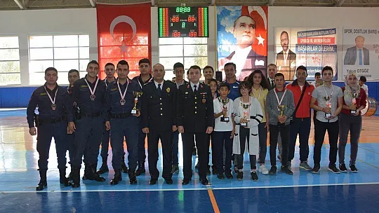 Cumhuriyet Bayramı Seydikemer'de de coşkuyla kutlandı