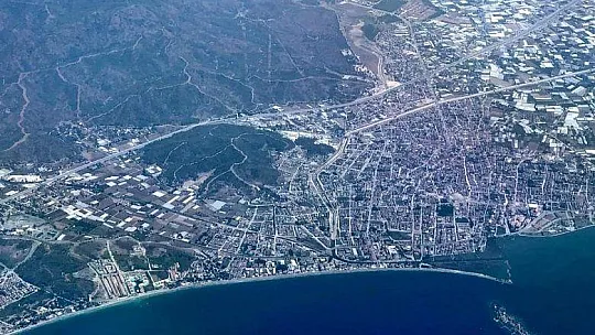 MEMLEKET HASRETİNİ HAVADA GİDERDİ