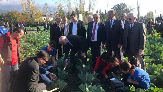 Bayraktar, Seydikemer'de Tarla Gününü Kutladı