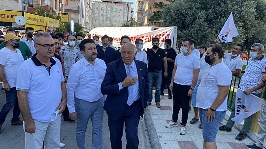 Ak Parti'ye Milas'ta coşkulu katılım