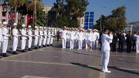 MARMARİS'TE GAZİLER TÖREN İLE ANILDI