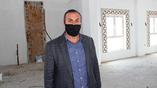 8 yıldır tamamlanamayan cami bölge halkını çileden çıkardı