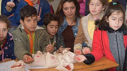 Öğrenciler Geleceğe Tohum Taşıyor