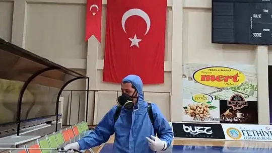 Fethiye'de Spor Salonları Dezenfekte Edildi