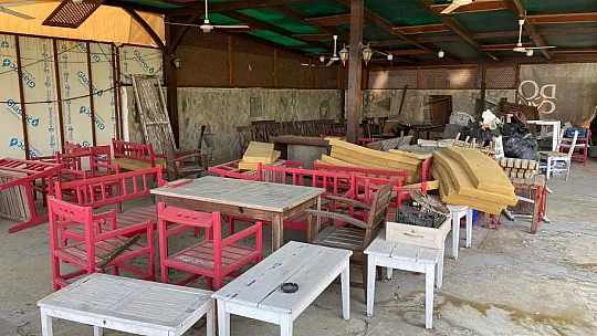 Martı Kafe, Mahkeme Kararıyla Boşaltıldı 